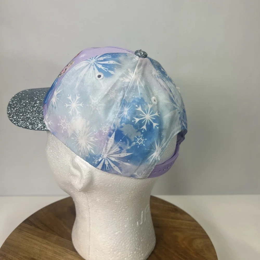 DISNEY Parks  Frozen 2 Youth Baseball Hat Sparkles Character‎ Elsa & Anna. NWT